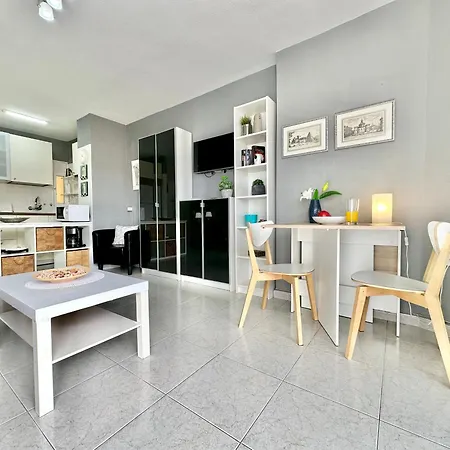 Playa De Americas - Torres De Yomely * 플라야데라스아메리카스